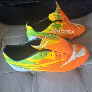 VERONA DIADORA CLEATS